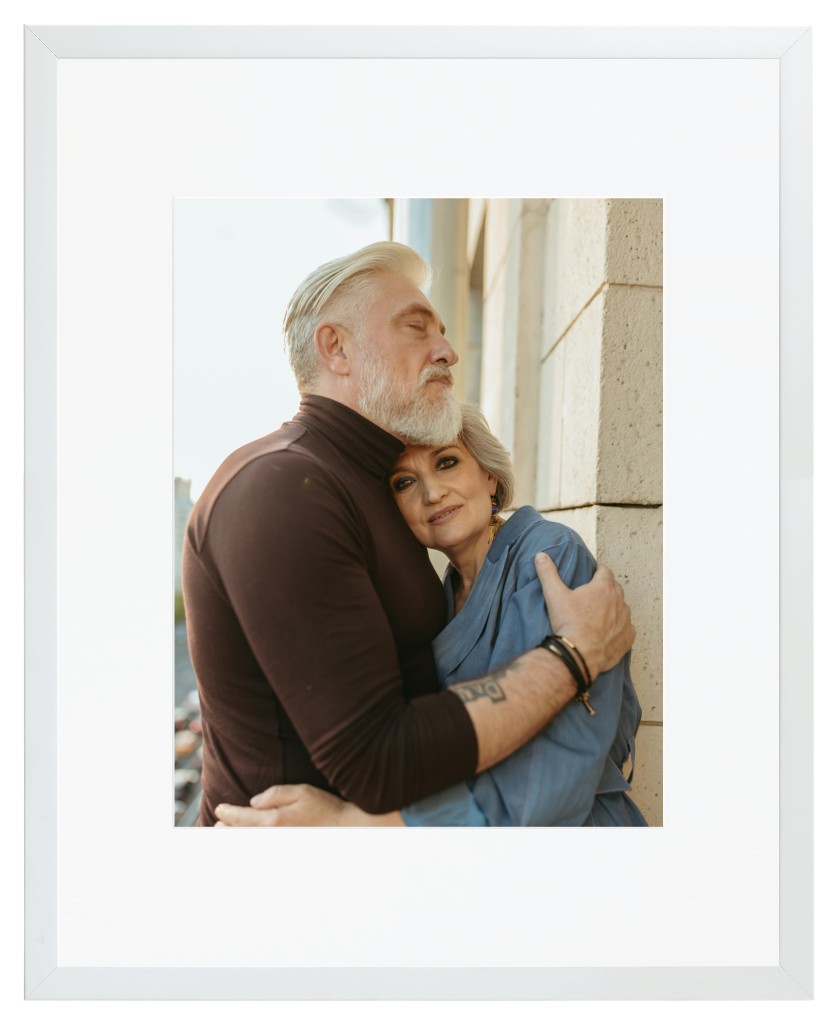 Simply Photo: Parents, 16” x 20” Framed Print with Mat - White