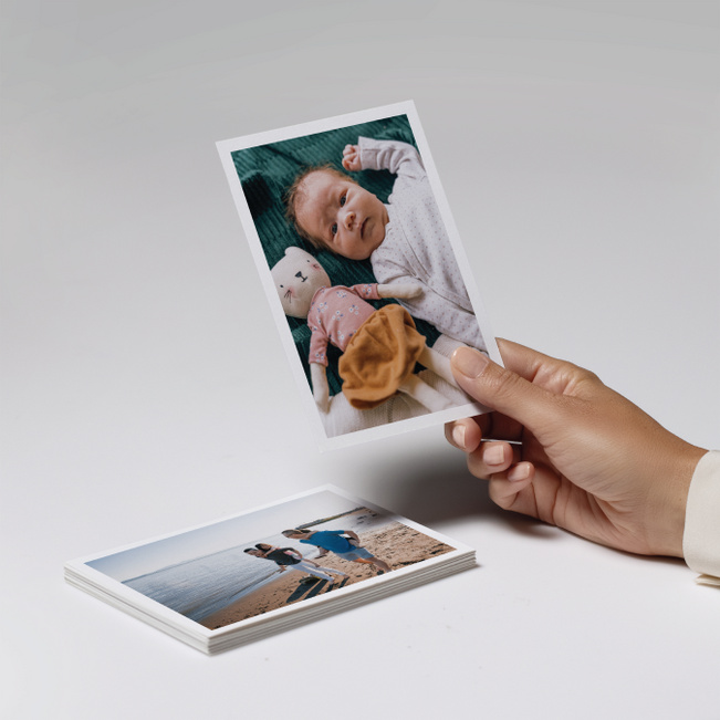 4x6 Photo Prints on Eco Paper – White Border (16 ct) - White